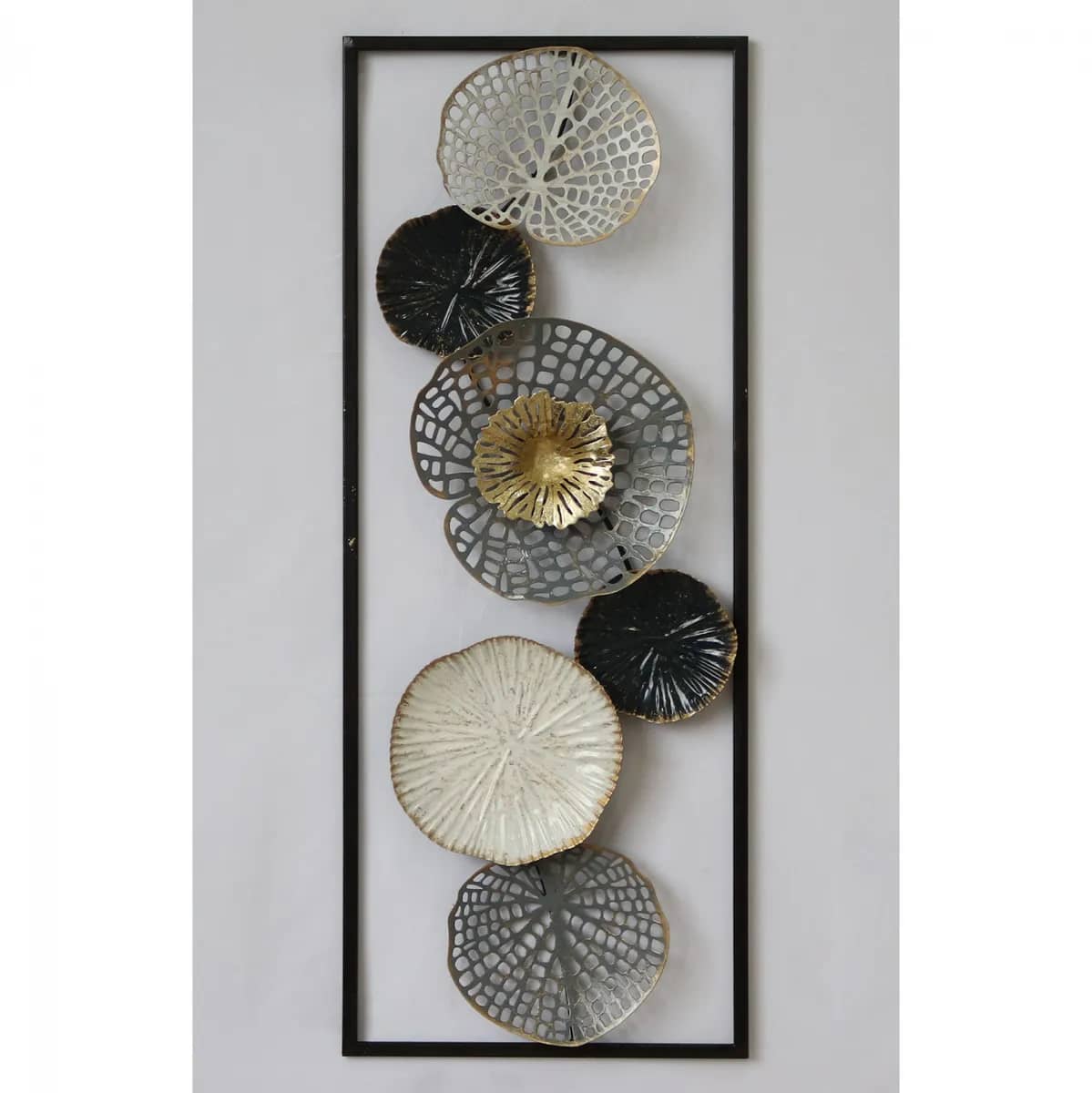 METALLIC WALL DECORATION HM7169 BLACK WHITE SILVER 28x4x75Η cm.